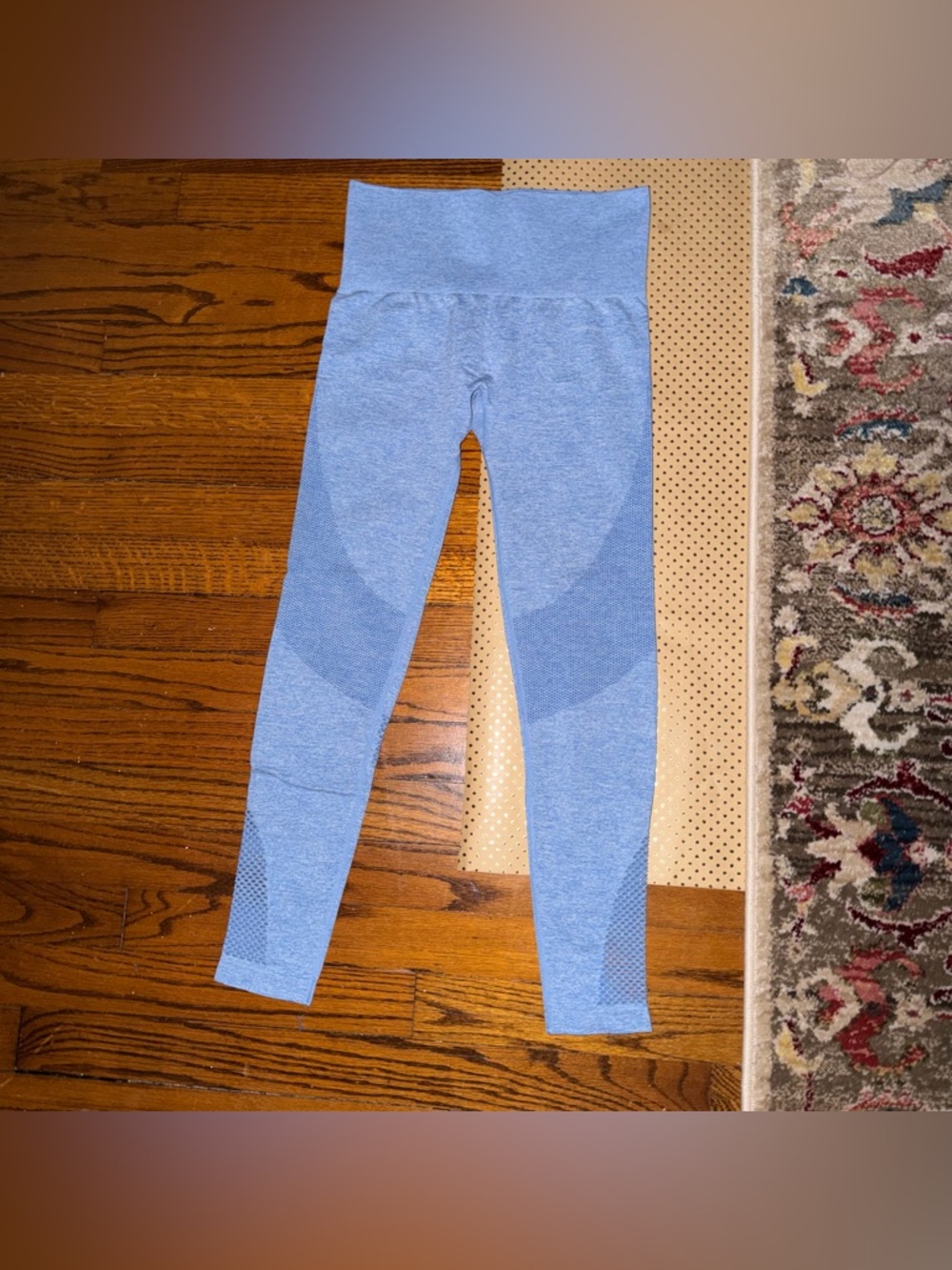 Light Blue Seamless Women’s Leggings - M